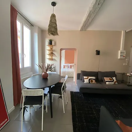 Appartement Proche Du Port